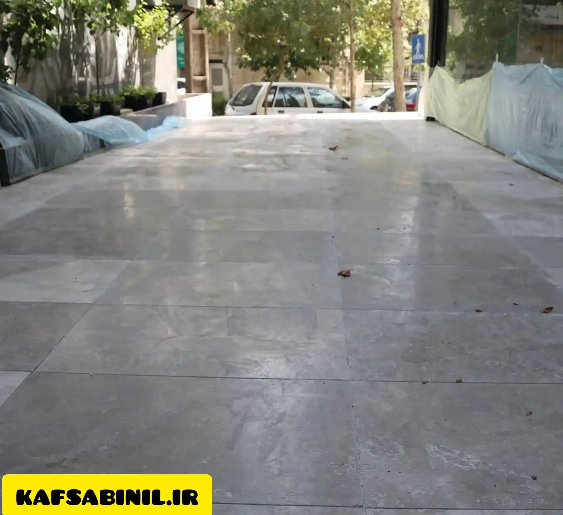 کفپوش مات قبل از ساب زدن